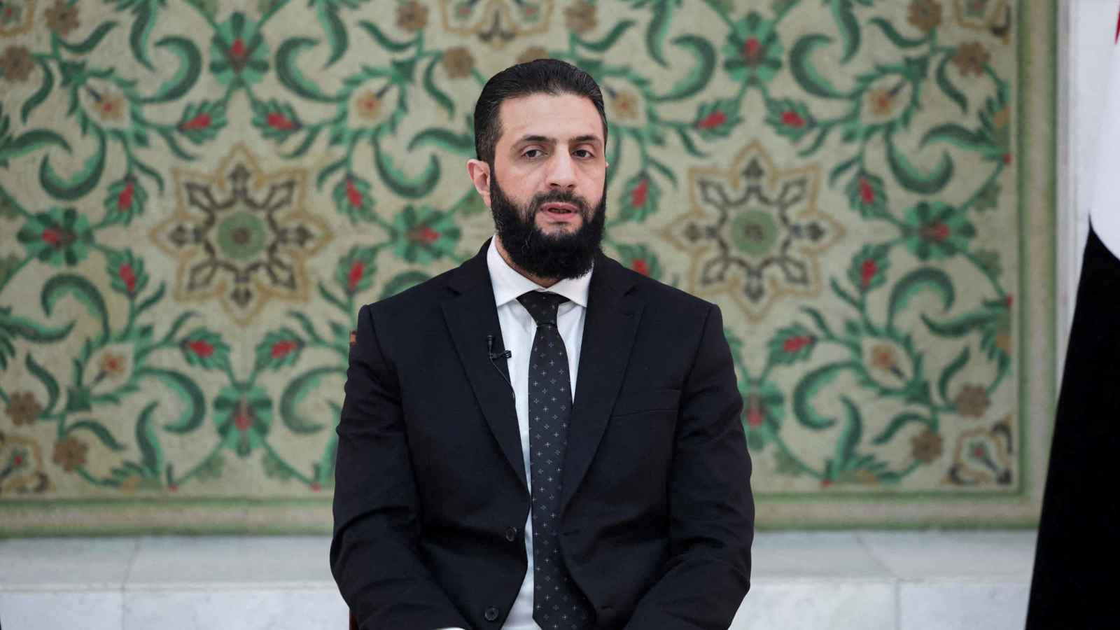 وول ستريت جورنال: الاتفاق مع "قسد" انتصار للشرع