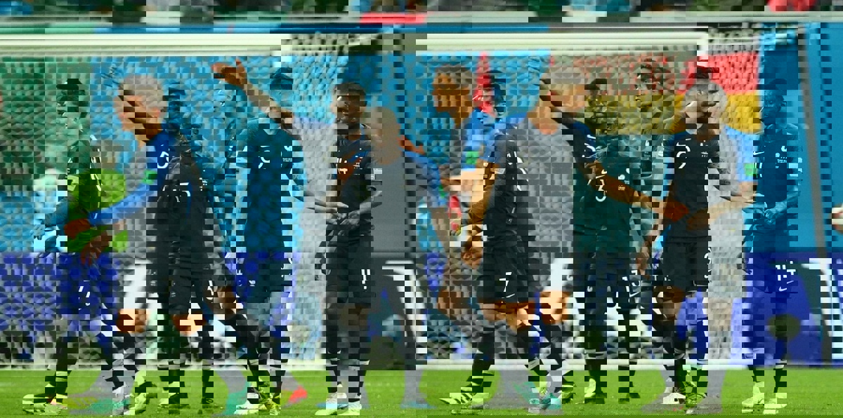كأس العالم 2018.. 3 مدافعين سجلوا لمنتخب فرنسا كما حدث في 1998