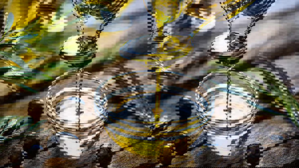 مادة موجودة في زيت الزيتون.. عقار واعد يقاوم سرطان الدماغ