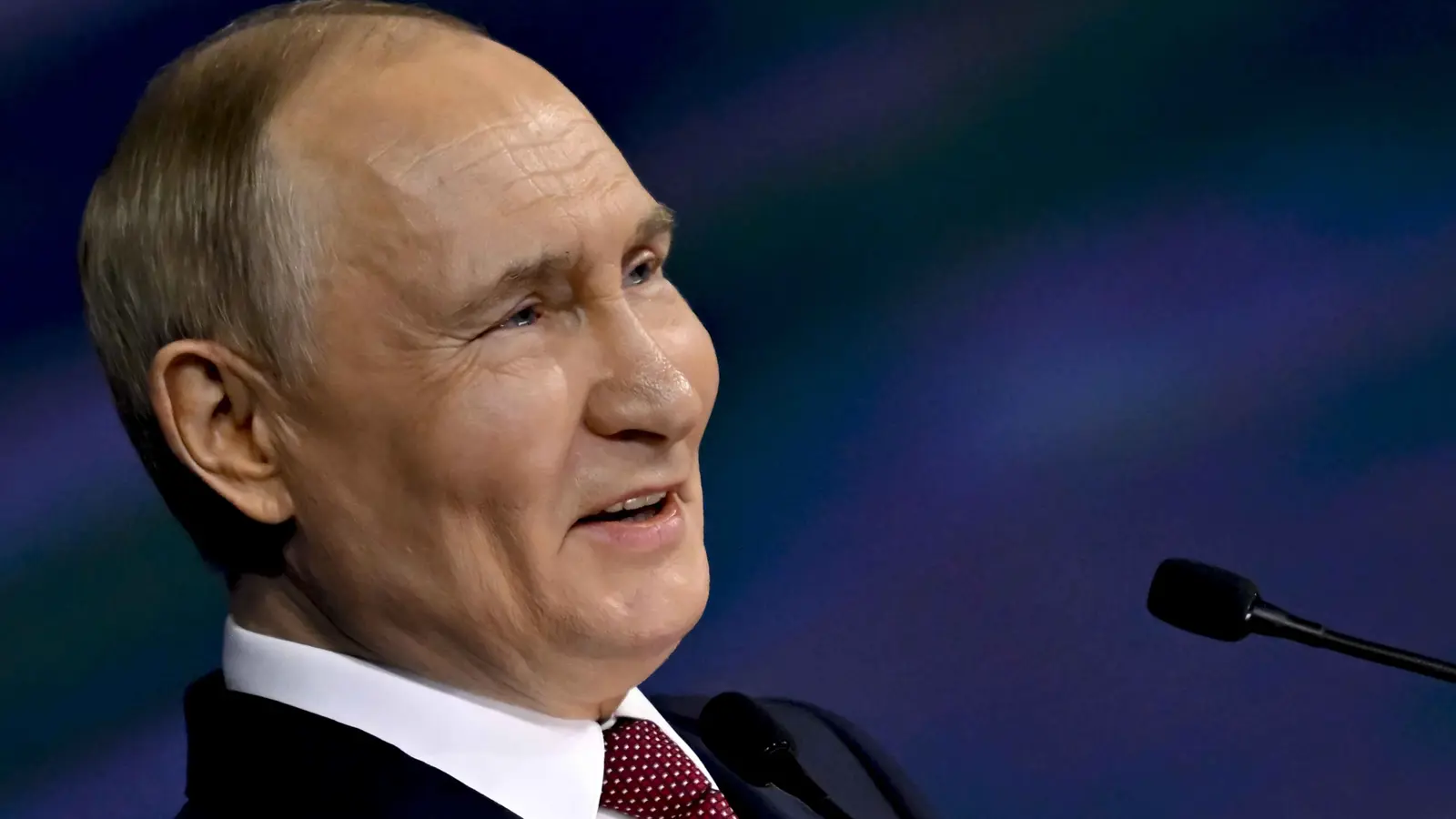 تصريحات ساخرة أم خطة مدروسة.. بوتين يعلن "أوكرانيا كلها لنا"