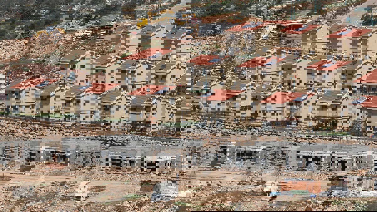 إسرائيل توافق على بناء نحو 1800 وحدة استيطانية في الضفة الغربية المحتلة