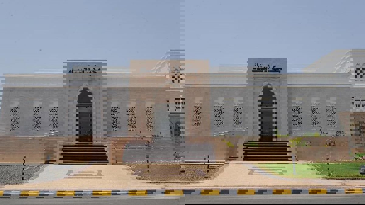 تفاعل واسع مع إدانة نشطاء عُمانيين بالإساءة للذات الإلهية والأديان السماوية