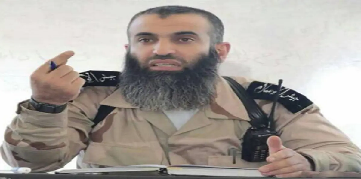 ذقن القاضي الشرعي لـ"جيش الإسلام" تثير جدلًا واسعًا.. هذا ما حصل لها في تركيا (صورة)