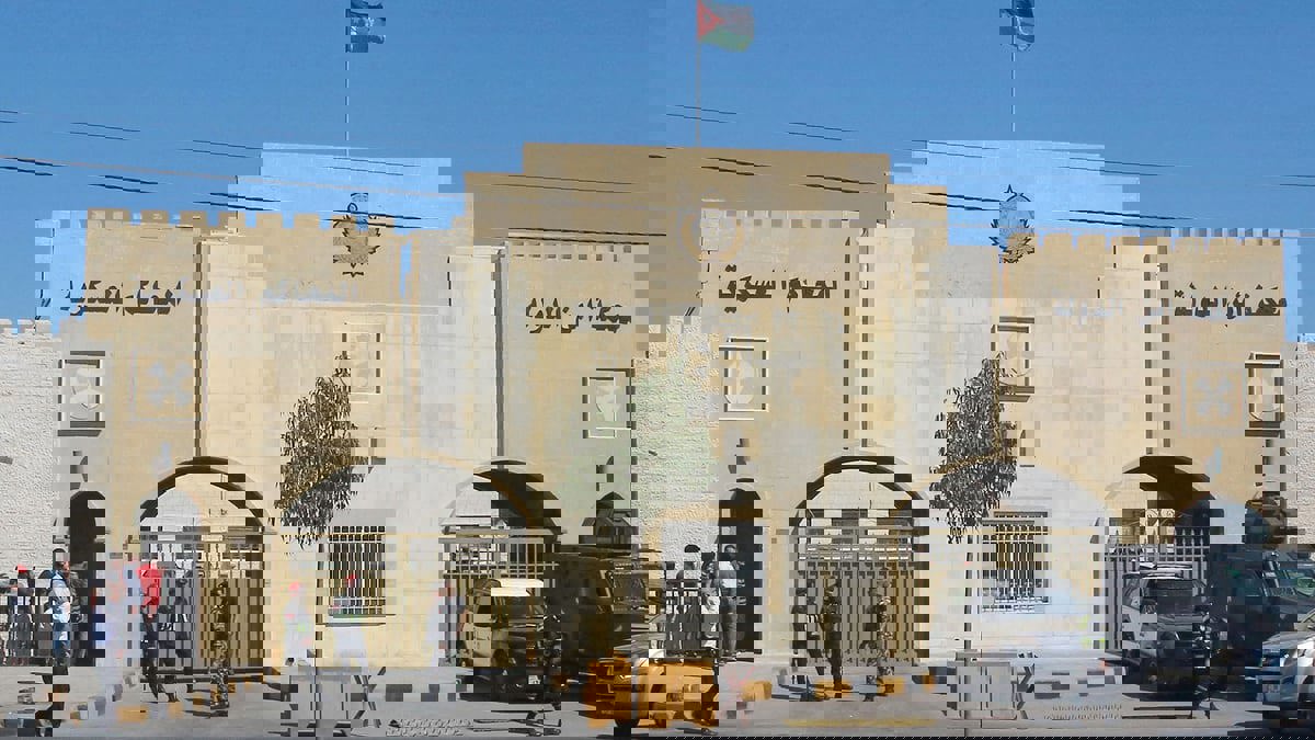 محامي عوض الله: قد نطلب شهادة الأمير حمزة.. وسنبذل جهدنا للحصول على البراءة