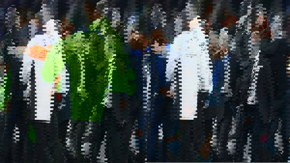 بعد شجاره مع مشجع.. الاتحاد الإنجليزي لن يعاقب باتريك فييرا