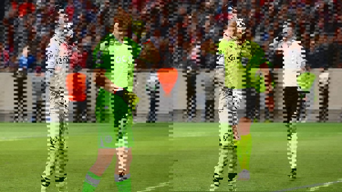 بذكريات المونديال.. مارتينيز يكرر احتفاله الجنوني (فيديو)