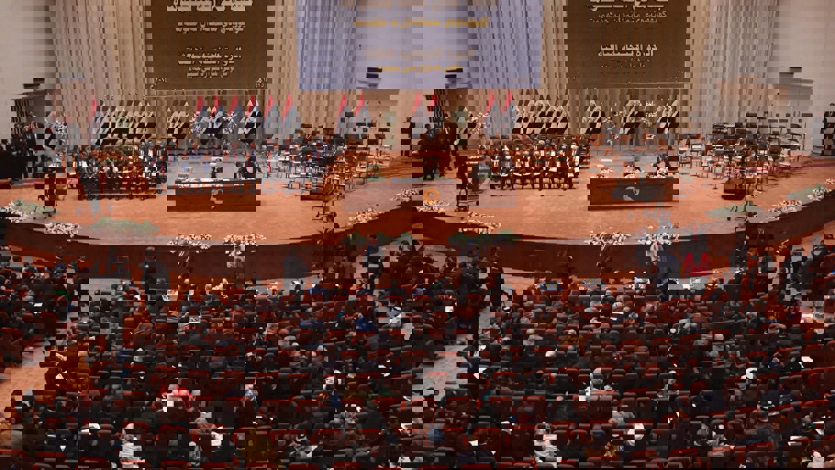 من يقف وراء عرقلة التحقيق بعمليات تهريب النفط العراقي؟