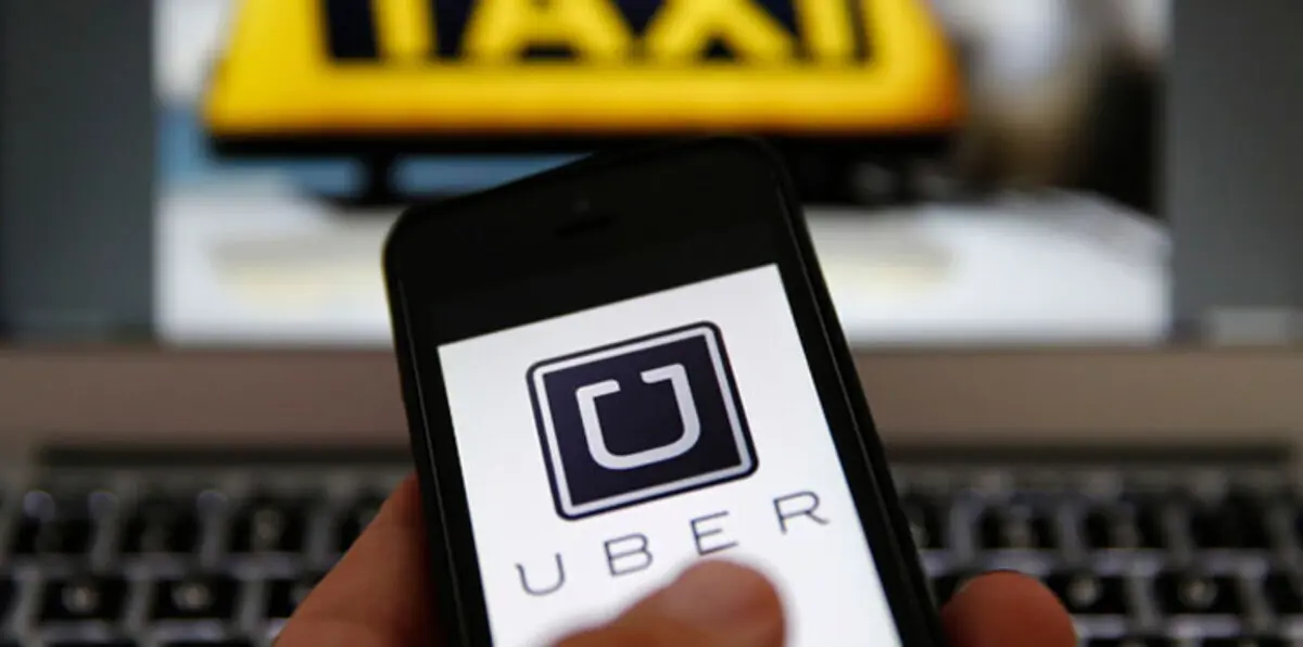 لهذا السبب.. أبل هددت أوبر بطردها من "الآب ستور"