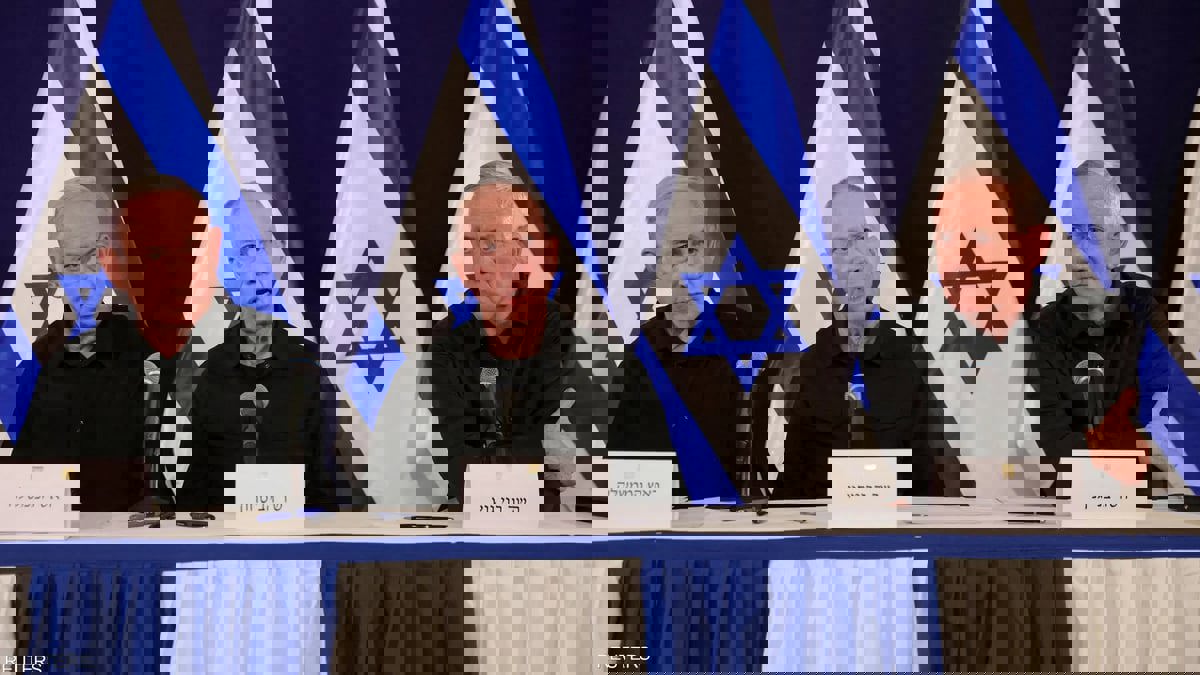 خلافات تتصاعد.. غانتس وغالانت يرفضان مؤتمرا صحفيا مع نتنياهو