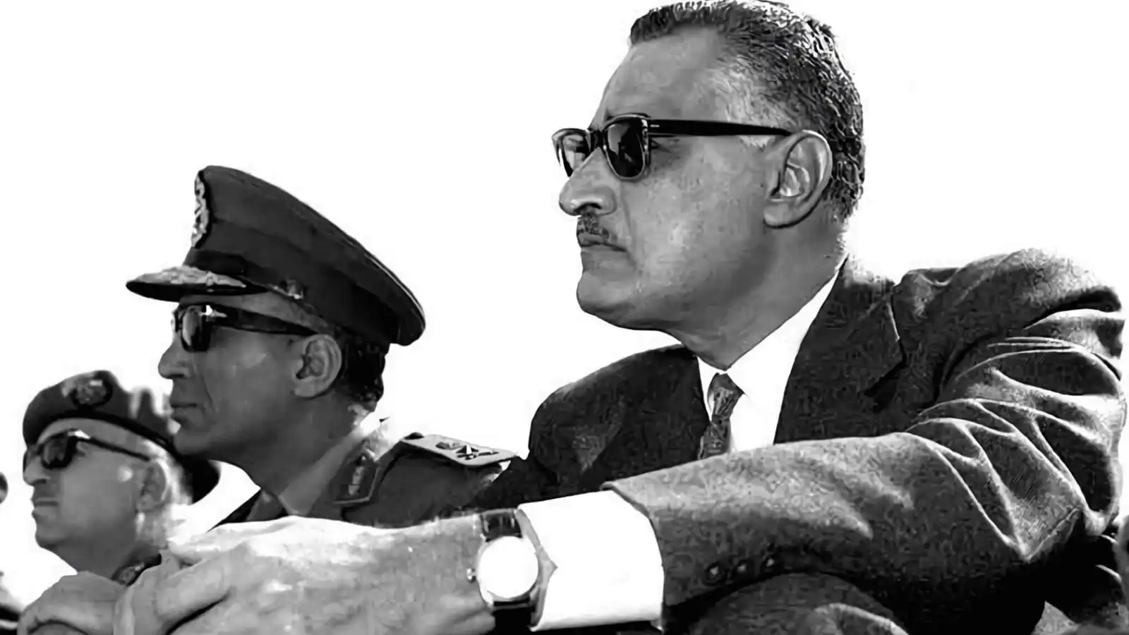 هدية وزير كويتي.. حفيد رئيس الأهلي يبيع رولكس عبدالناصر في مزاد (صور)