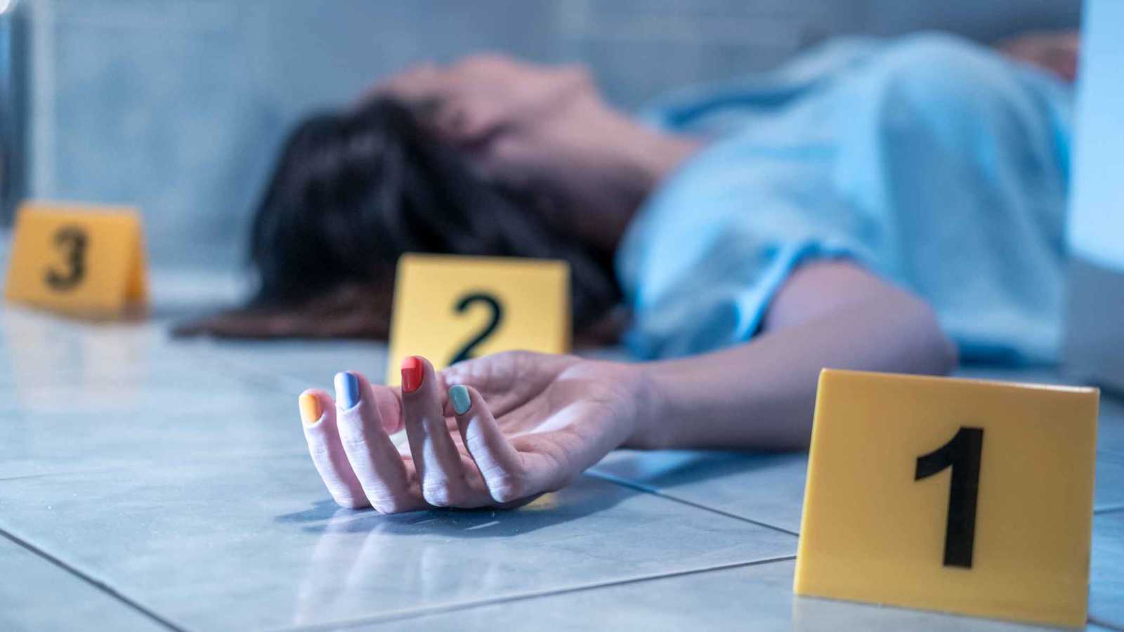 العثور على جثة بريطانية بعد عام من وفاتها