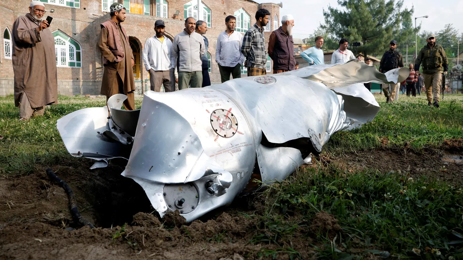 حرب الهند وباكستان تحيي "صراع النفوذ" بين واشنطن وبكين