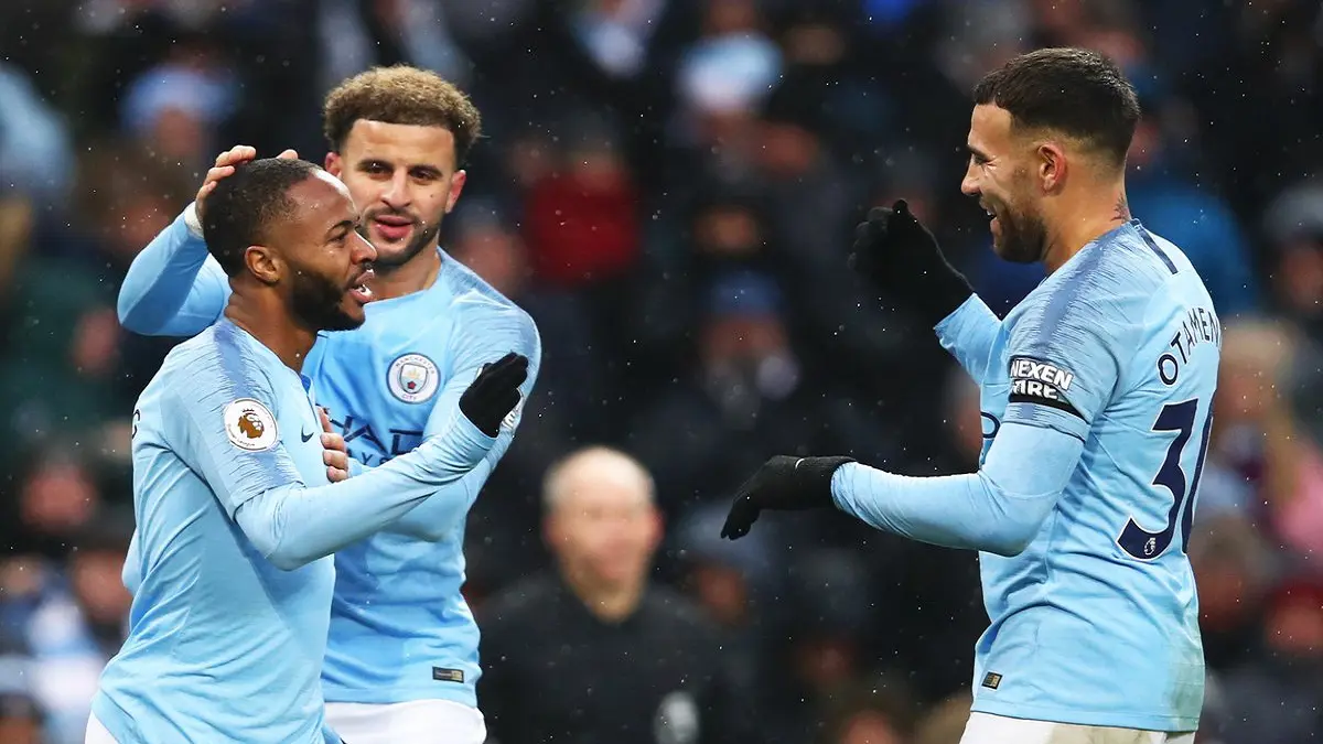 مانشستر سيتي يتصدر ترتيب الدوري الإنجليزي "مؤقتًا" بالفوز على إيفرتون (فيديو)