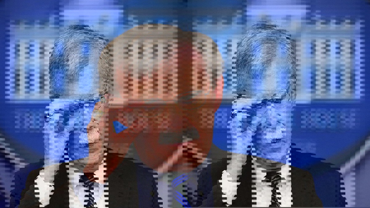 أول تعليق إيراني على إقالة بولتون