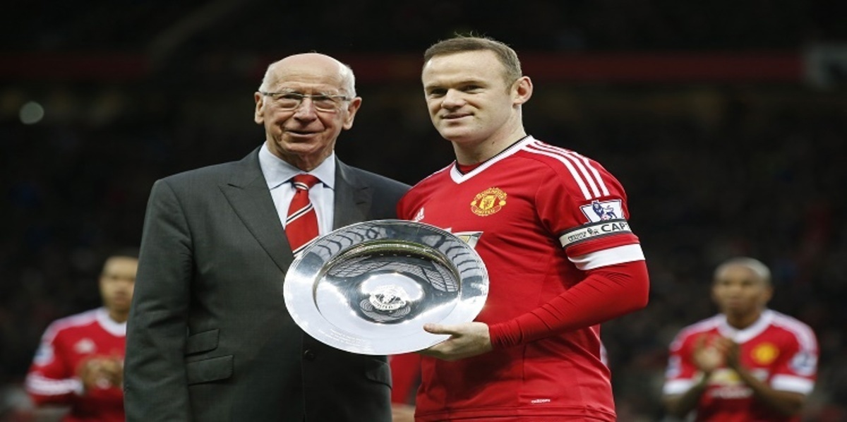 روني يلعب لقاءه رقم 500 مع مانشستر يونايتد