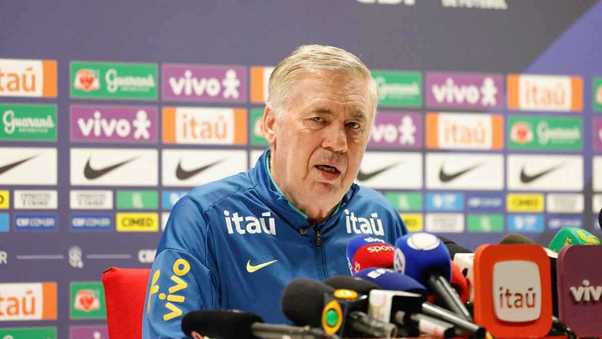 أنشيلوتي يمدد تعاقده لقيادة منتخب البرازيل حتى 2030 