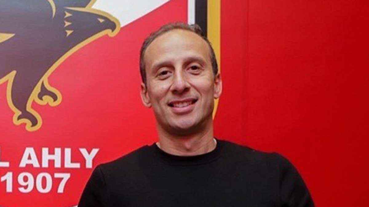 أول تعليق من أمير توفيق بعد قرار الأهلي المصري في أزمة "قندوسي"