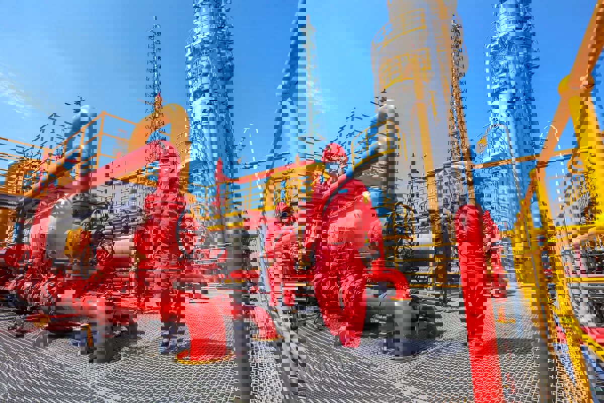 مشترو الغاز في الصين يتوسعون بعد زيادة العقود الأمريكية والقطرية