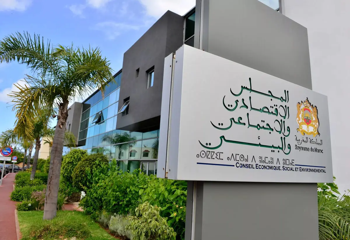 مقترح إلغاء "تجريم التسوّل" يثير الجدل في المغرب