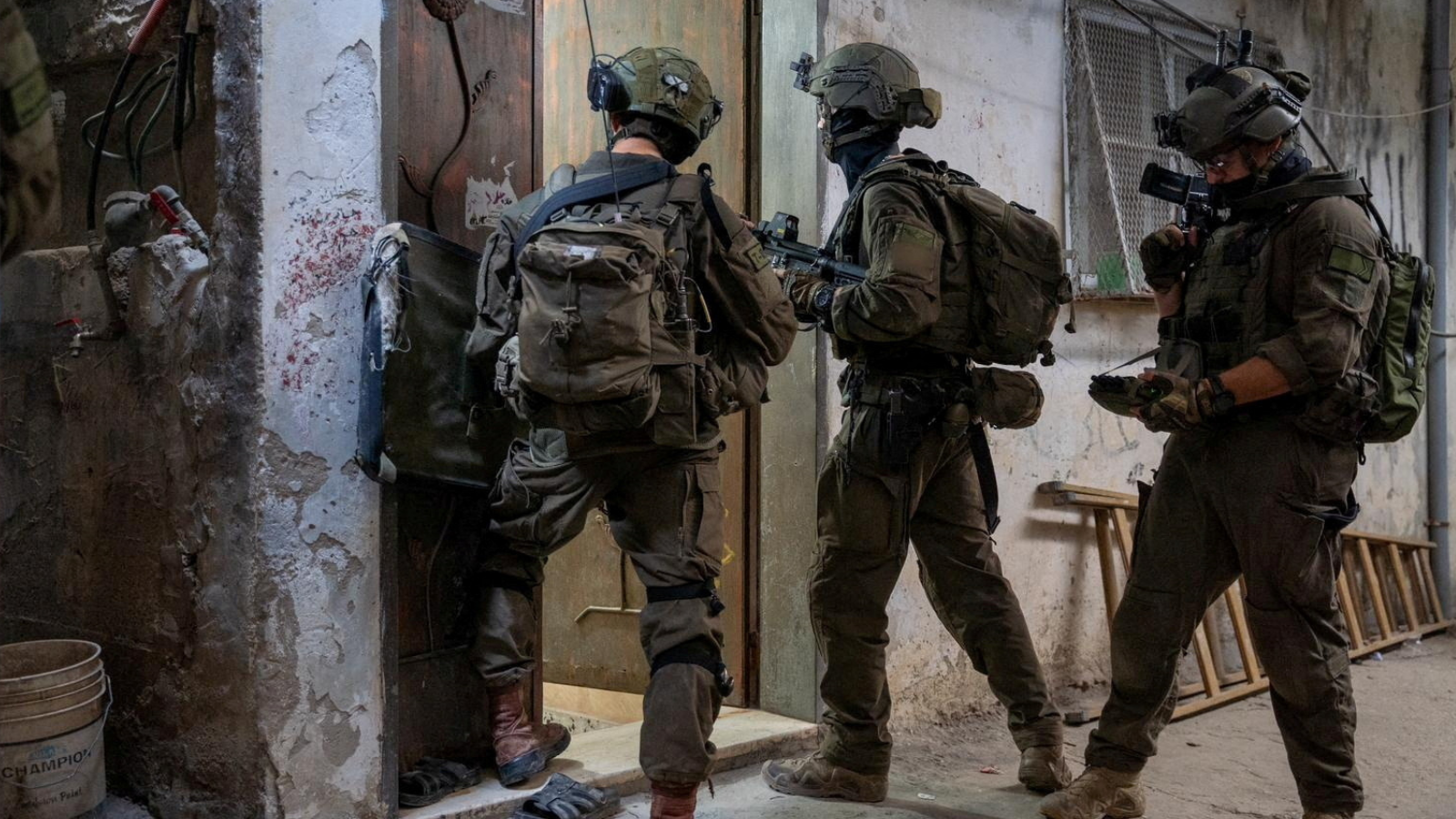 "تفكيك حماس مجرد كذب".. نائب بالكنيست يهاجم الجيش الإسرائيلي