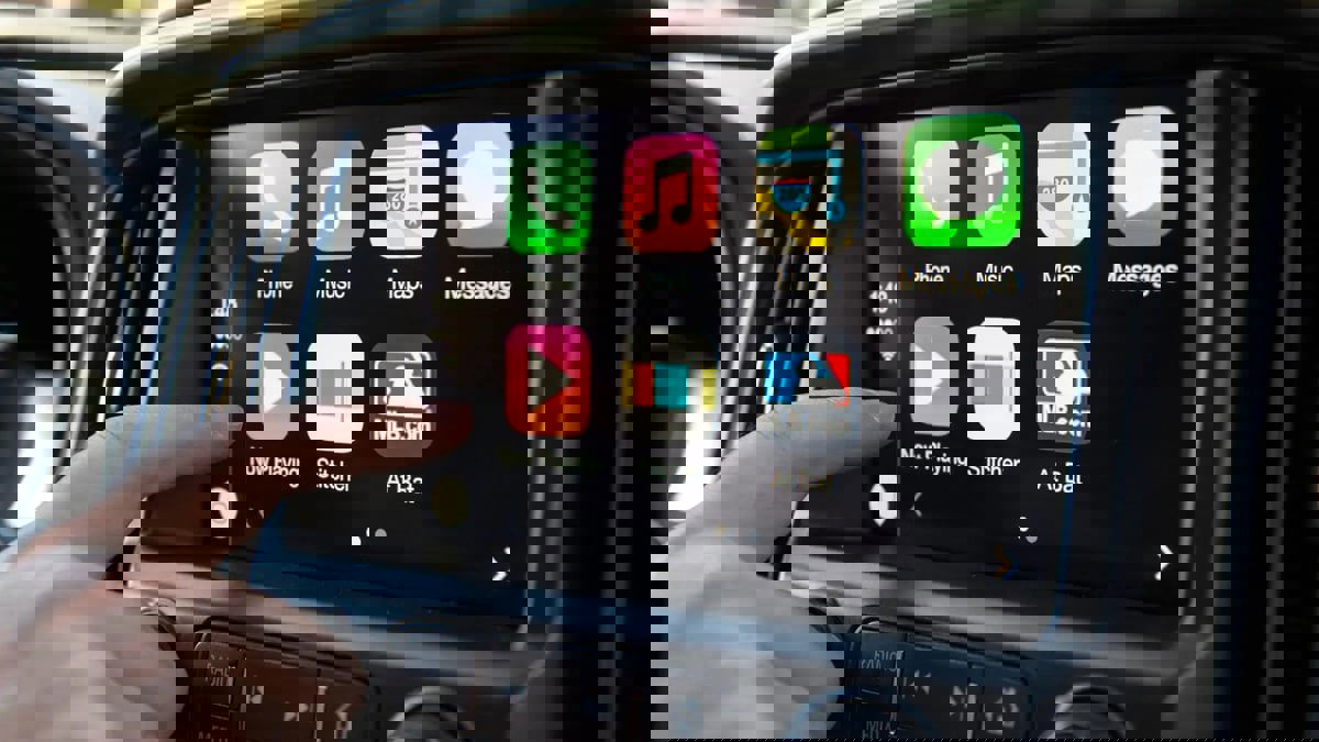 5 ميزات من "iOS 18" إلى "كار بلاي" في السيارة