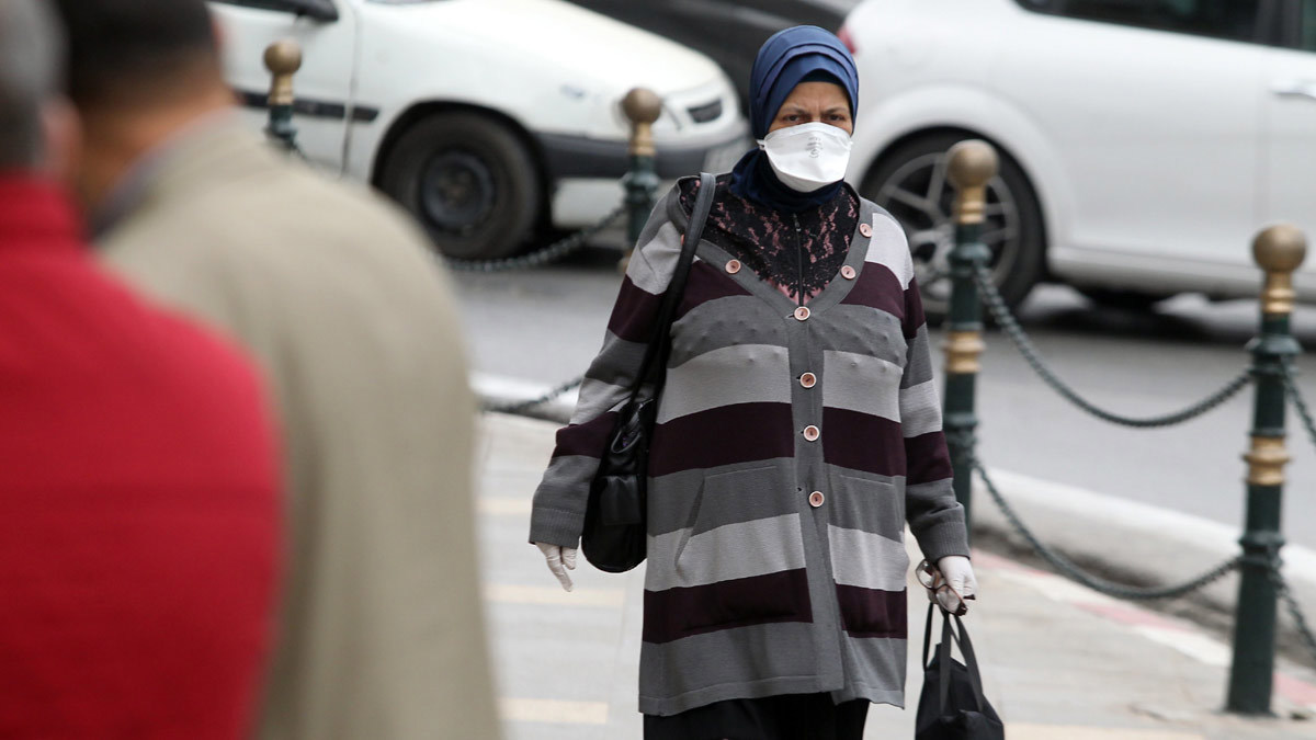 الجزائر.. لجنة رسمية تطالب بفرض الحجر التام في البلاد ‎لمواجهة كورونا