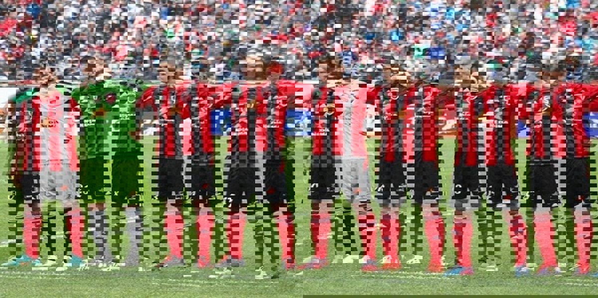 اتحاد العاصمة يواصل تربعه على الصدارة بفوز سهل على البليدة