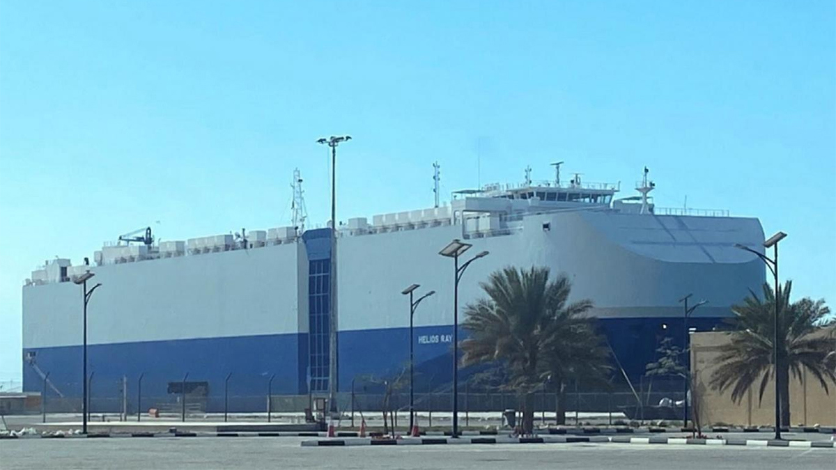 المسؤولون الإسرائيليون يتجاهلون الحديث عن استهداف السفينة في بحر العرب