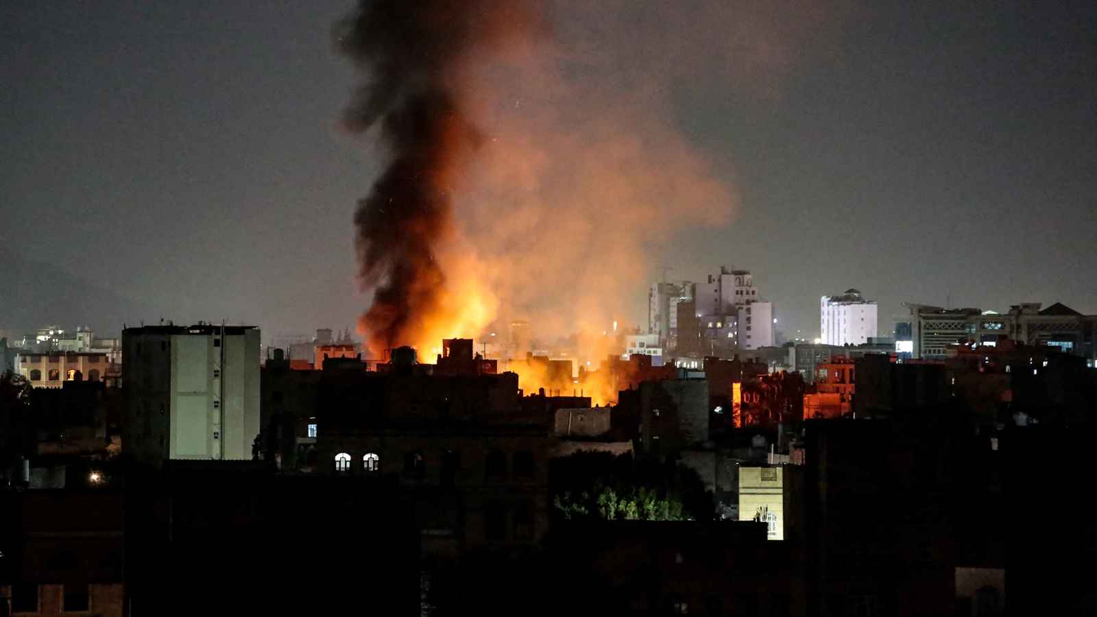 لليوم الخامس.. واشنطن تستهدف الحوثيين في 4 محافظات يمنية (فيديو)