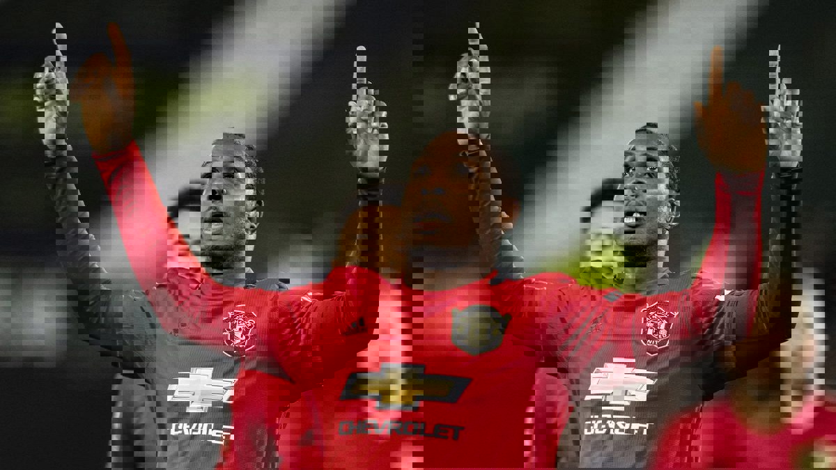 انخفاض سعر إيغالو يغري مانشستر يونايتد للإبقاء عليه