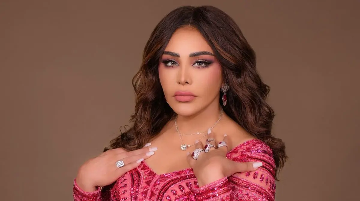 أحلام تهاجم متابعا نشر شائعة عن ألبومها