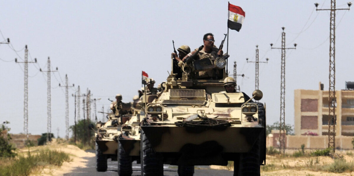 الجيش المصري يعلن تدمير 5 أوكار لعناصر إرهابية وسط سيناء