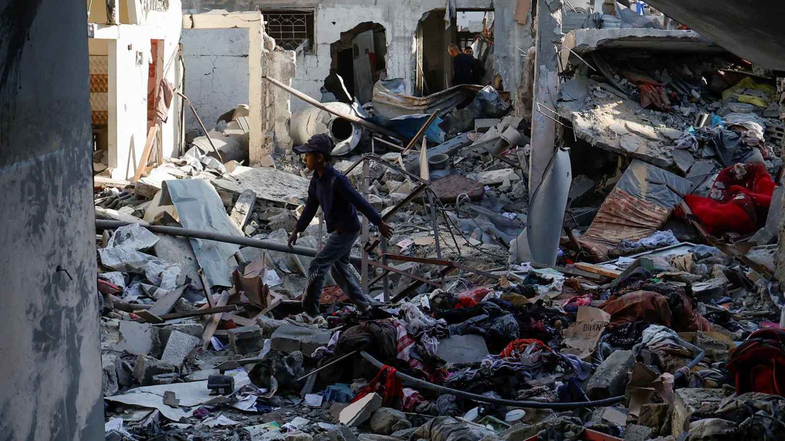 أوامر إخلاء إسرائيلية لمناطق في قطاع غزة