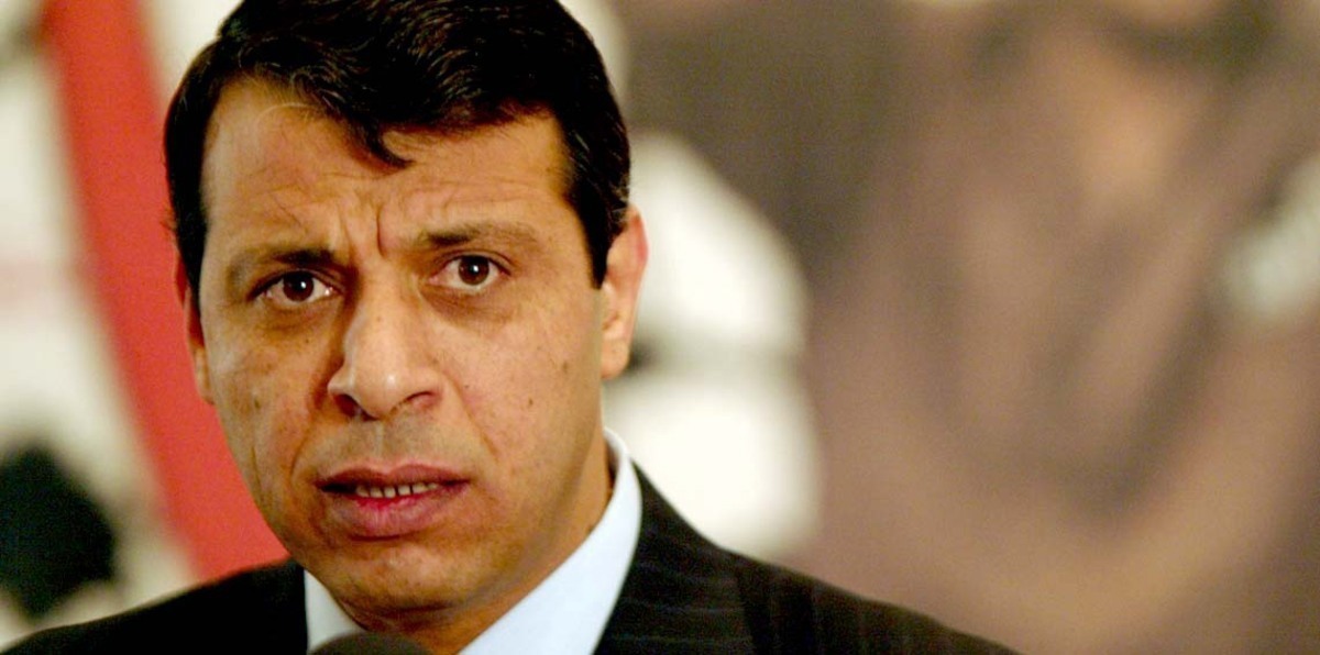 دحلان يصل القاهرة بعد أيام من زيارة عباس