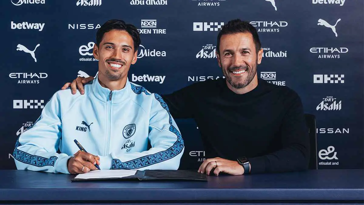 مانشستر سيتي يضم صفقته الرابعة في الميركاتو الصيفي