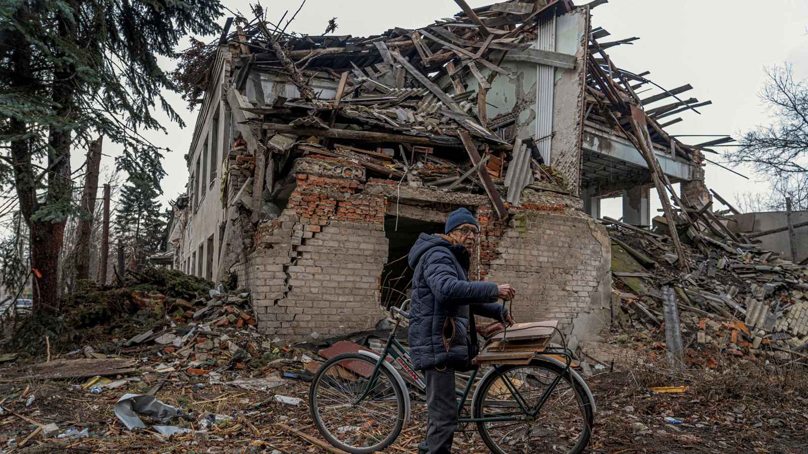 روسيا تسيطر على قرية كريمسكي في منطقة دونيتسك