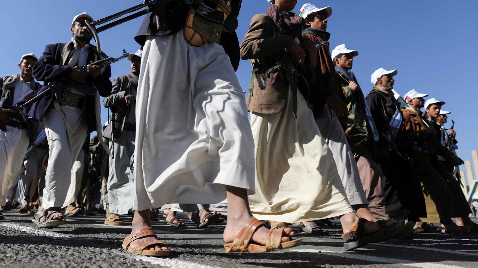 واقع مغاير.. هدنة غزة تربك حسابات الحوثيين