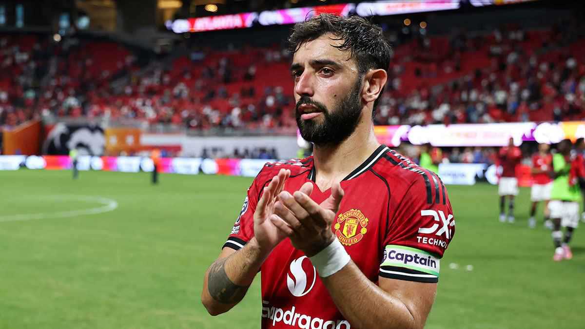 "لم أغلق الباب".. برونو فرنانديز يثير جدلا بشأن حديثه عن عروض الدوري السعودي