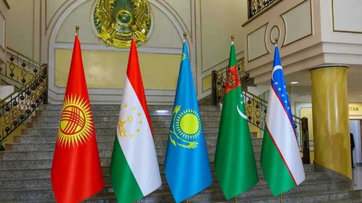 قمة استثنائية.. واشنطن تحوّل آسيا الوسطى إلى "فناء خلفي" جديد