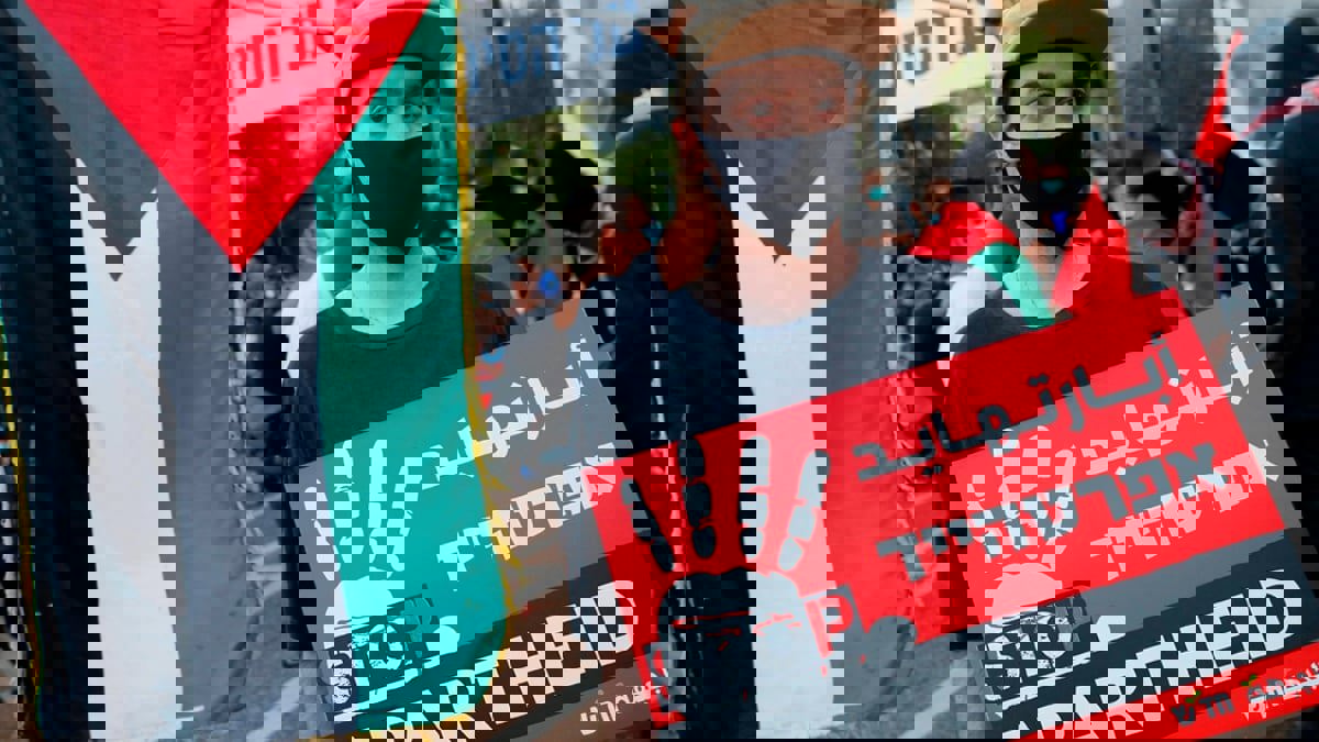 آلاف الإسرائيليين والعرب يتظاهرون في تل أبيب ضد ضم أراض فلسطينية (صور)