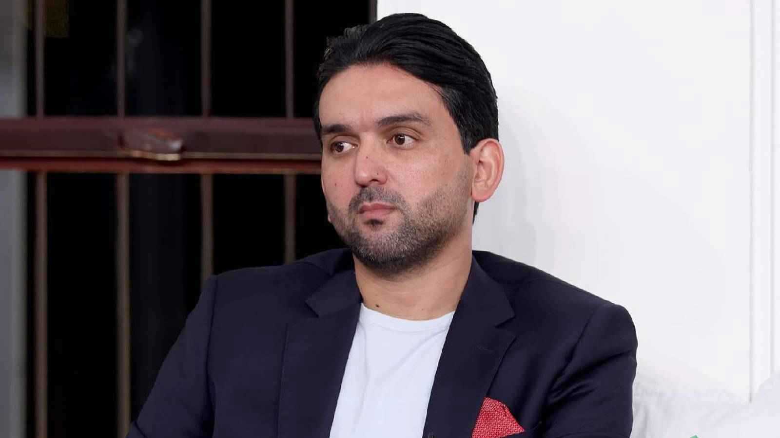 "مدخلين العراق بدوامة".. نشأت أكرم يوجه رسالة نارية ليونس محمود وعدنان درجال