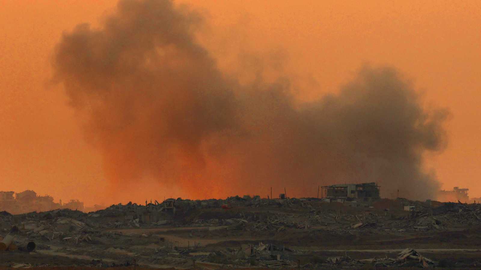 مقتل أكثر من 67 فلسطينيًا في غارات إسرائيلية على غزة