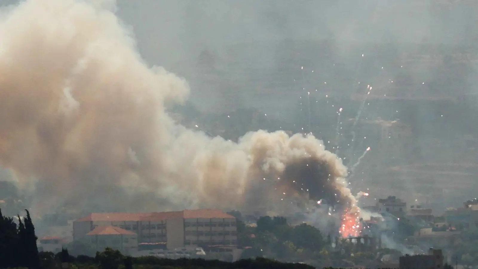 لبنان ينفي تلقيه طلبا أمريكيا لـ"هدنة أحادية" مع إسرائيل