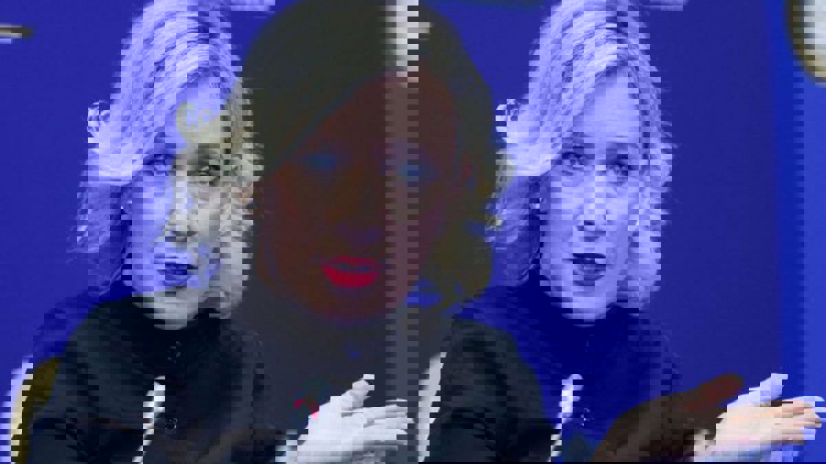 موسكو تصف عدم دعوتها لحضور جنازة الملكة اليزابيث بـ"غير الأخلاقي"