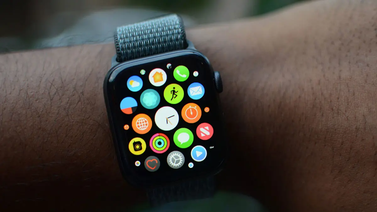 تعرف على ميزات جديدة من الإعداد العائلي لـ Apple Watch