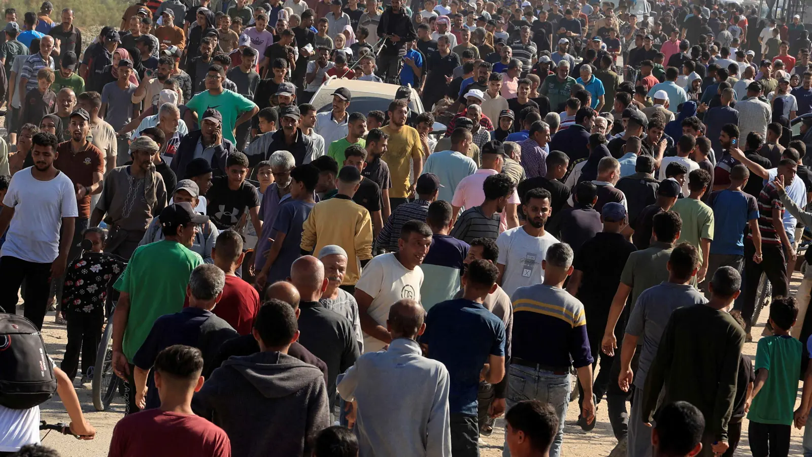 خبراء: إسرائيل تضلل العالم بالآلية الجديدة لتوزيع المساعدات في غزة