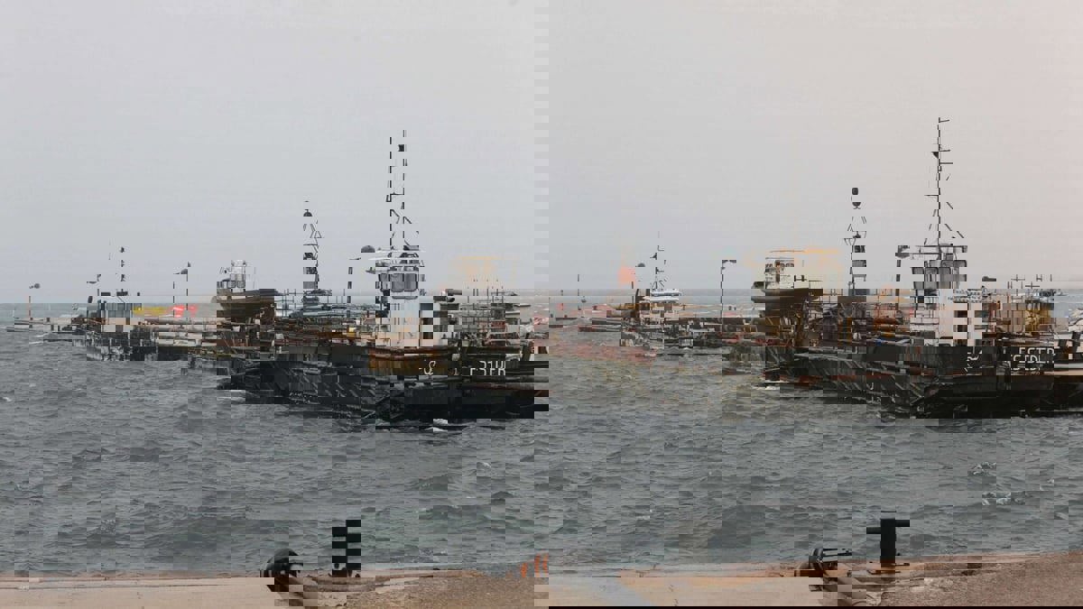 المؤسسة الوطنية للنفط في ليبيا تعلق تصدير النفط من ميناء السدرة