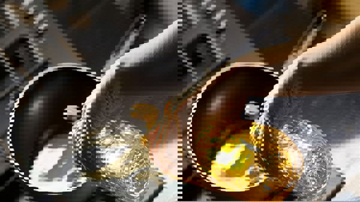 ما هو أفضل مكان لتخزين زيت الطهي؟ 

