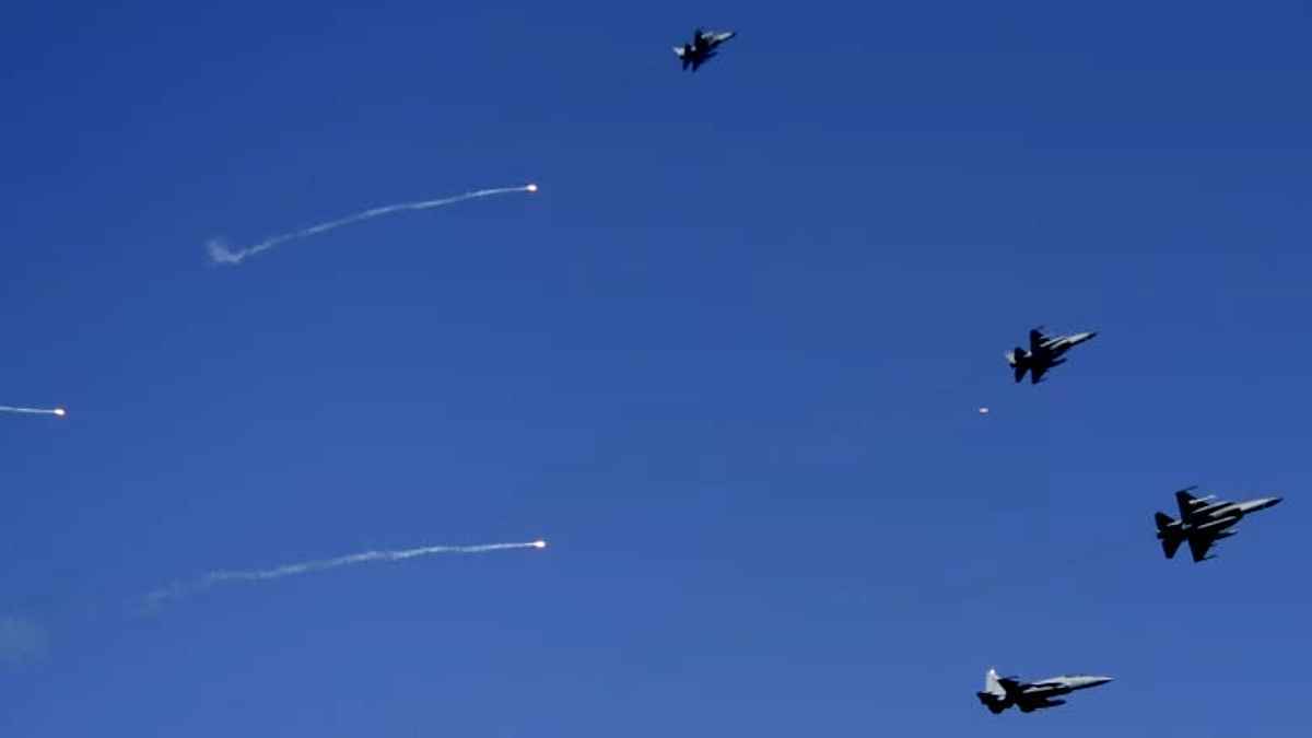 "الأكبر والأطول" في التاريخ.. تفاصيل المناوشات الجوية بين الهند وباكستان