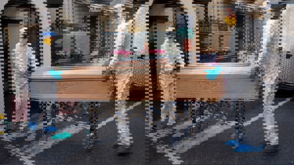 تراجع حالات الإصابة الجديدة بكورونا في إيطاليا إلى أدنى مستوى لها منذ 25 يوما‎